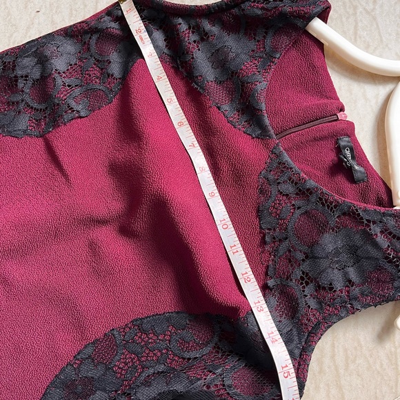 Maroon body con dress best for parties - Picture 2 of 6